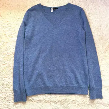 UNIQLO 캐시미어 V넥 스웨터 M 스카이블루 톤 다운 블루