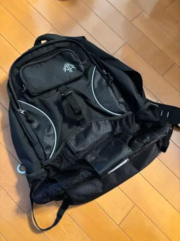 멧인 백팩 블랙 30L