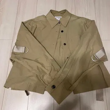 베이지 밀리터리 자켓
