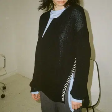 soduk soduk 스티치 니트 가디건 / 블랙