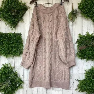 평평하게 놓았을 때 가슴 너비 58