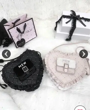 허니뮤우 Luv 퍼 포켓 부착 BIG 하트 백