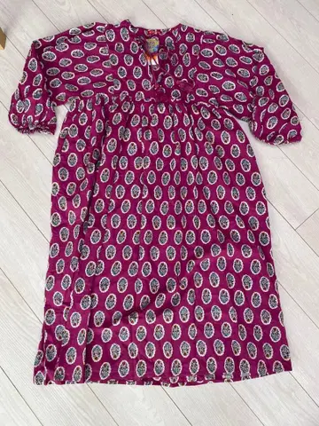 미사용 새상품 차이하네 보라색 원피스