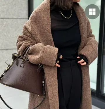 STYLE DOOR 본딩 보아 코트 모카