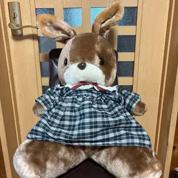 토끼 브라운 레트로 특대형 봉제 인형 원피스