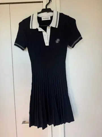 릴리 브라운 네이비 리브 미니 원피스 반팔