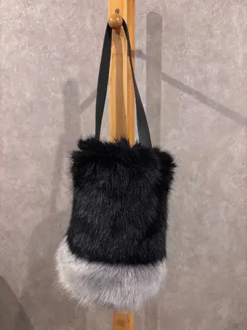 [ 새상품급 ] HELEN MOORE 헬렌 무어 퍼 토트백