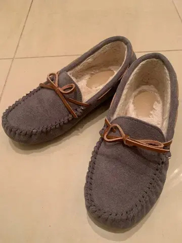 Fin 그레이 스웨이드 모카신 24cm