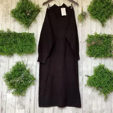 평평하게 놓았을 때 가슴 너비 59