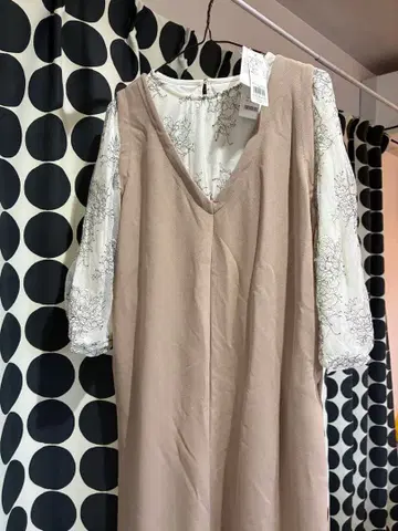 베이지 롱 원피스 M 사이즈 그로브