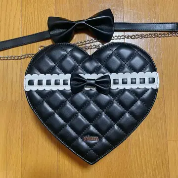 pium 사다리 리본 퀼팅 하트 백