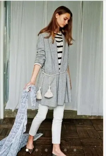 비어즐리 [ FABRIC & TASSEL ] 태슬 벨트 부착 하오리 블랙