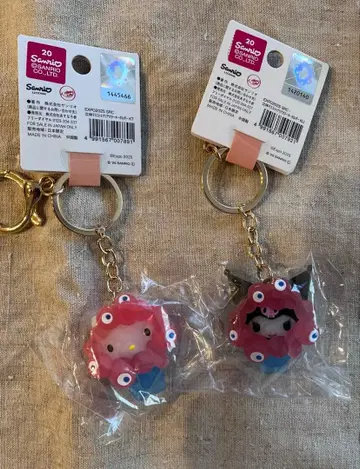 산리오 아크릴 키링 2개 세트