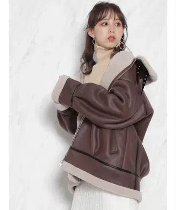 가죽 느낌 보아 블루종