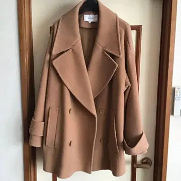 ASTRAET 미들 기장 헤링본 울 코트 카멜 4버튼