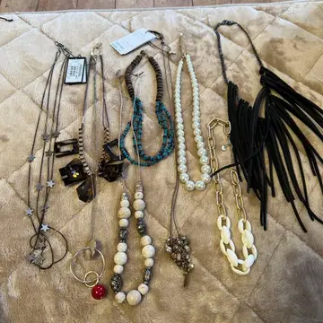 비즈 목걸이 세트