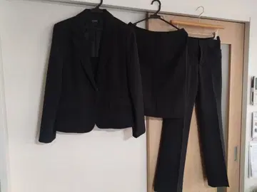 큰 키 블랙 스트라이프 비즈니스 정장 3세트