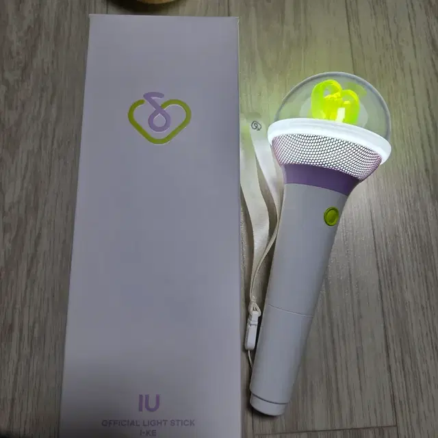 아이유 응원봉 아이크 양도 판매