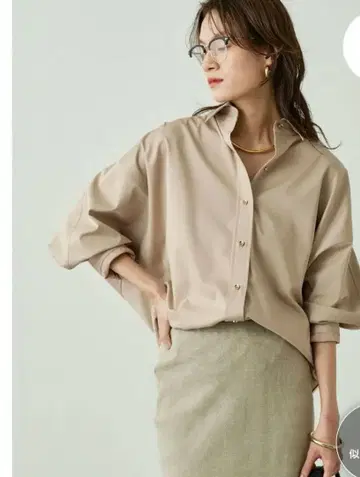 LOUNGEDRESS 새틴 BIG 셔츠