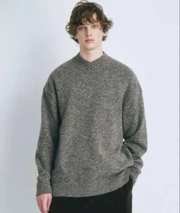 SILTE MOULINE | OVERSIZED V-NECK SWEATER