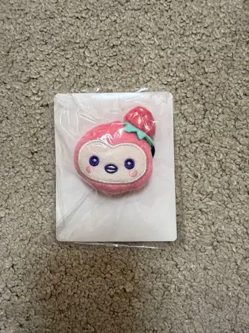 JOCHUM 뽀뽀 인형 배지