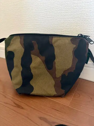 에르베샤 펠리에 Herve Chapelier 카모플라주 패턴 숄더백