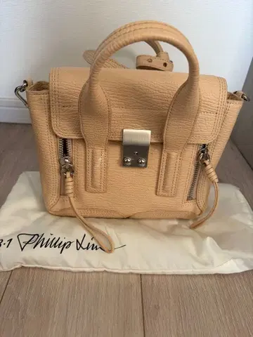 3.1 필립 림 베이지 숄더백