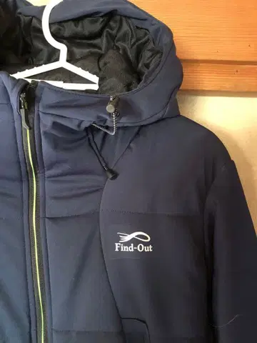 Find-Out 네이비 다운 자켓