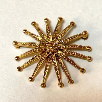 MONET 모네 빈티지 골드 브로치