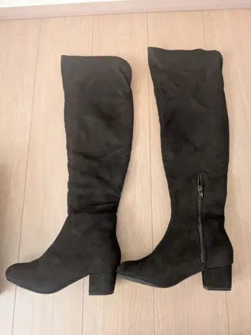 블랙 스웨이드 롱 부츠 사이드 지퍼