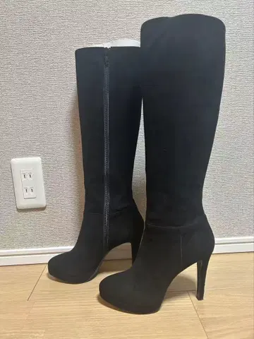 DIANA 블랙 롱 부츠 하이힐