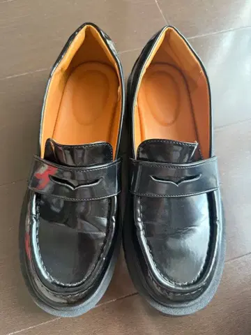 UNIQLO C 유니클로 통굽 컴피 터치 로퍼 25cm