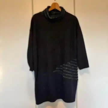 VIVIEN SPORTS 무릎 기장 원피스 긴팔 사이즈 F