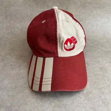 80s 빈티지 adidas 베이지 레드 캡 데상트제