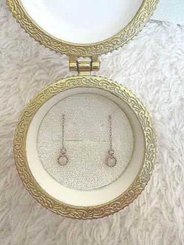 A.D.A 오팔 양쪽 귀걸이