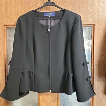 M'S GRACY 노카라 자켓 블랙