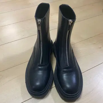 새상품 미사용품 프론트 지퍼 부츠 블랙 37 23~23.5
