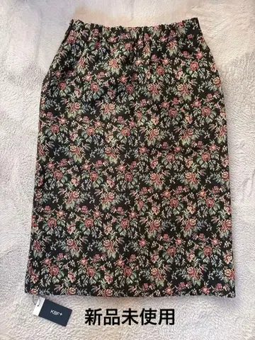 [ KBF+ ] 고블랑 직조 꽃무늬 타이트 스커트 블랙 F 사이즈