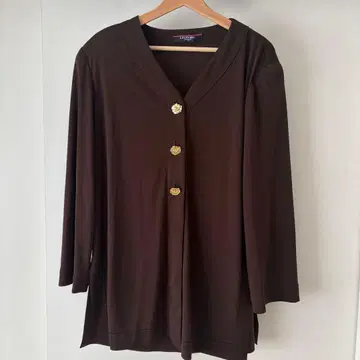 [칸칸 소재] 레오나르 가디건 브라운 골드 버튼