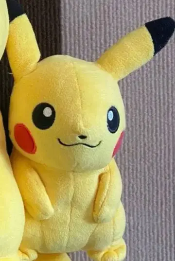 피카츄 봉제 인형