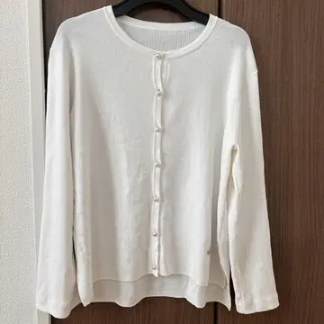 AVENIRE TOILE 펄 버튼 니트 가디건 38 WHITE