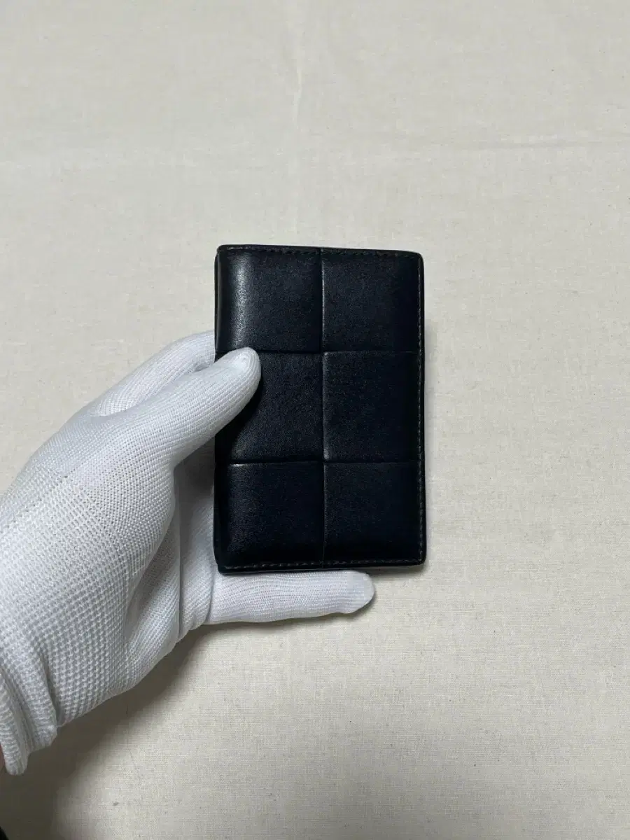 Bottega Veneta Cassette Flap Maxi Organizer Card Holder [os]