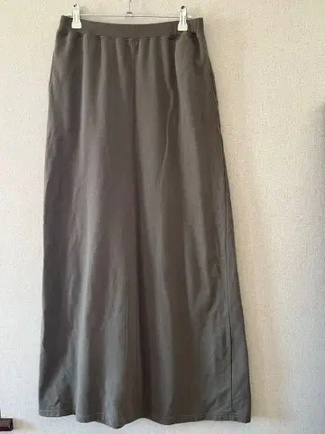 Spick&Span 카키 롱 스커트