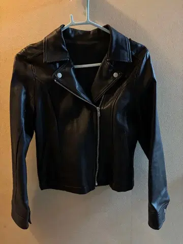 블랙 라이더 자켓 M 사이즈