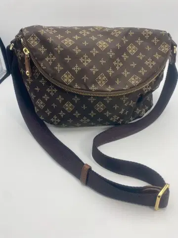 러셋 사선 숄더 브라운 올 패턴 백