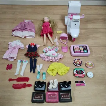 리카짱 배달 스쿠터 리카이츠 옷 갈아입기 의상 신발