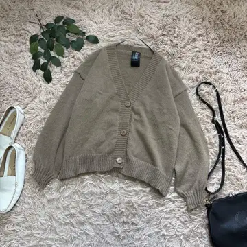 6699 새상품 니트 가디건/V넥/모카/드롭 숄더/루즈핏