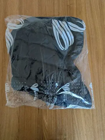 [클리닝 완료] 타트라스 후드 다운 (블랙)