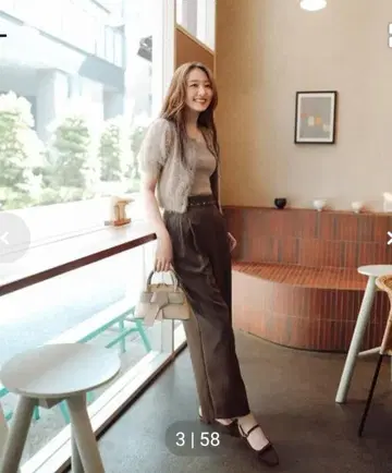 새상품 택 포함 내추럴 뷰티 베이직 허리 라인 강조 벨티드 팬츠