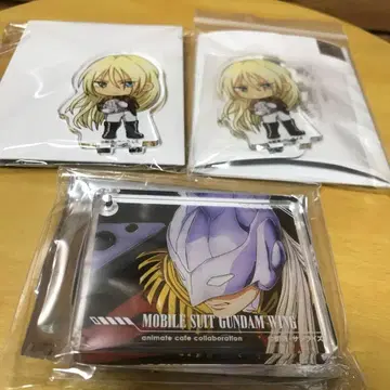 건담 W 애니메이트 카페 콜로타 아크릴 스탠드 제크스 마키스